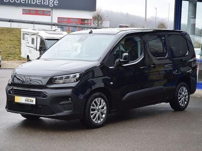 Neu Fiat Doblò 131 PS (96 kW) 2025 Schwarz Van / Kleinbus