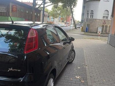 Schwarz Gebraucht 2007 Fiat Punto Kleinwagen | 2.000 €