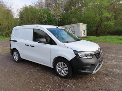 Gebraucht Renault Kangoo 116 PS (85 kW) 2022 Weiß Van / Kleinbus