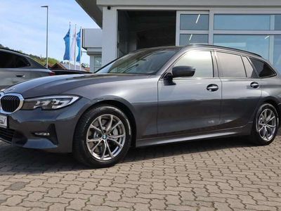 gebraucht BMW 330 i xDrive Touring Sport Line DAB Standhzg.