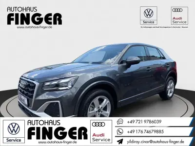 Gebraucht Audi Q2 S-Line 150 PS (110 kW) 2026 Daytonagrau perleffekt SUV