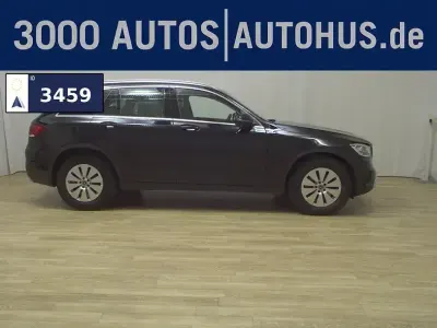 Gebraucht Mercedes GLC220 194 PS (142 kW) 2020 Schwarz SUV