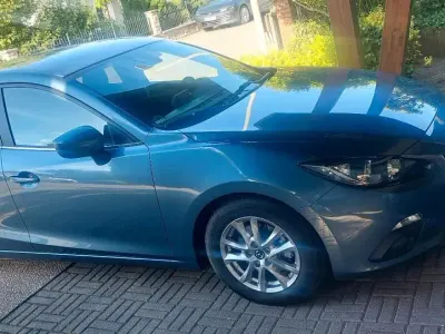 Gebraucht Mazda 3 Active 120 PS (88 kW) 2014 Blau Limousine