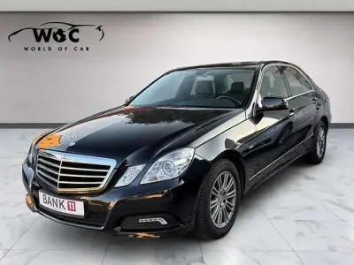 Gebraucht Mercedes E220 Avantgarde 170 PS (125 kW) 2009 Obsidianschwarz  metalliclack Limousine