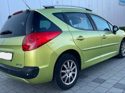 Gebraucht Peugeot 207 Tendance 109 PS (80 kW) 2007 Grau Kombi