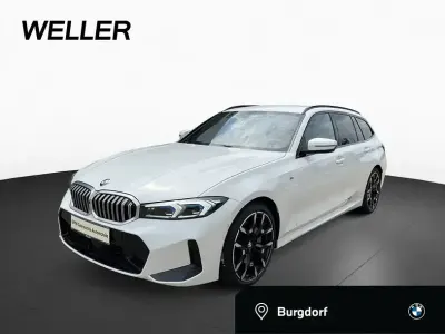 Gebraucht BMW 330 M Sport 245 PS (180 kW) 2025 Alpinweiss iii (weiß) Kombi