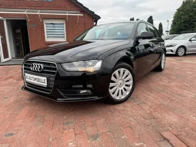 Gebraucht Audi A4 Attraction 150 PS (110 kW) 2014 Schwarz Limousine