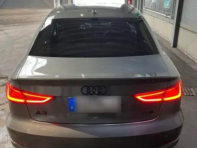 Gebraucht Audi A3 Comfort 150 PS (110 kW) 2015 Grau Limousine