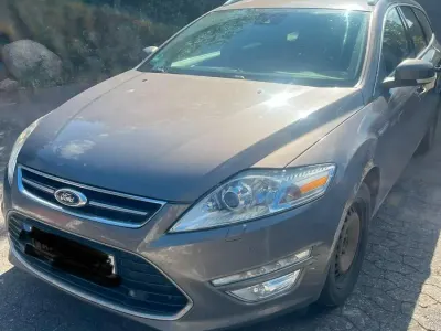 Gebraucht Ford Mondeo 200 PS (147 kW) 2011 Grau Kombi