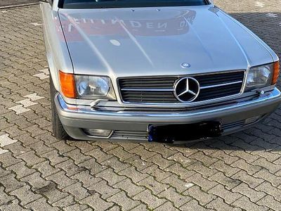 Gebraucht Mercedes 560 209 PS (153 kW) 1987 Silber Coupé