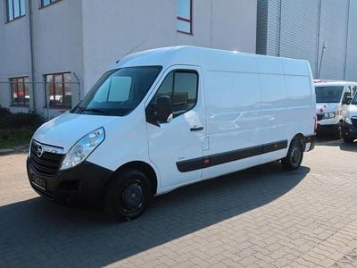 Gebraucht Opel Movano 131 PS (96 kW) 2018 Weiß Van / Kleinbus