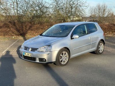 gebraucht VW Golf V 1.4 mit Tüv 05/2025