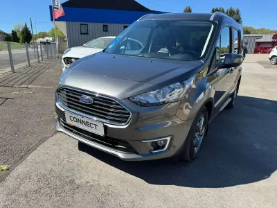 Używany Ford Tourneo Connect Titanium 120 KM (88 kW) 2022 Szary Minivan