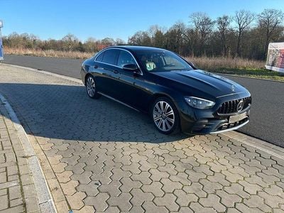 Gebraucht Mercedes E400 AMG line 330 PS (242 kW) 2023 Schwarz Limousine