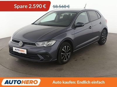 Grau Gebraucht 2022 VW Polo Life Limousine | 15.970 € (Fairer Preis)