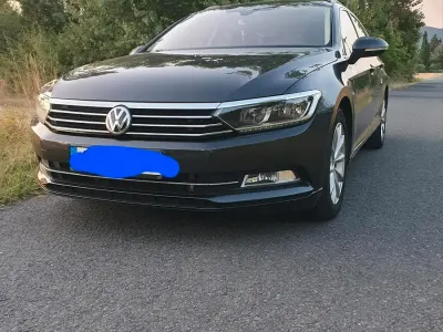Gebraucht VW Passat 150 PS (110 kW) 2018 Grau Kombi