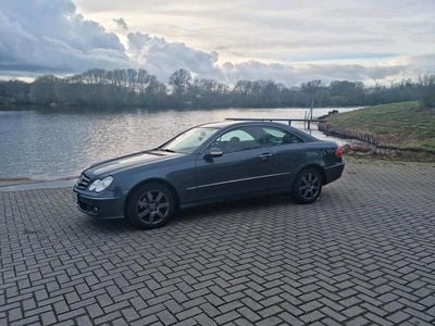 Gebraucht Mercedes CLK200 Avantgarde 184 PS (135 kW) 2009 Grau Coupé