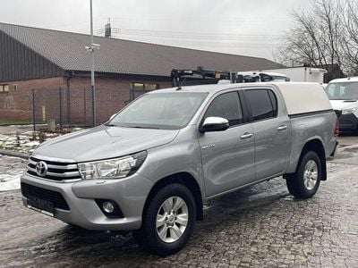Gebraucht Toyota HiLux Comfort 150 PS (110 kW) 2019 Grau (metallic) Pickup