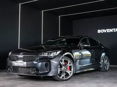 Gebraucht Kia Stinger GT 370 PS (272 kW) 2019 (p2m) panthera metal Kleinwagen