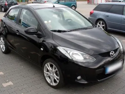 Gebraucht Mazda 2 75 PS (55 kW) 2008 Schwarz Kleinwagen