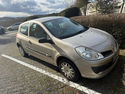 Gebraucht Renault Clio III 75 PS (55 kW) 2006 Kleinwagen