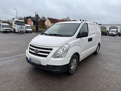 Gebraucht Hyundai H-1 116 PS (85 kW) 2014 Weiß Van / Kleinbus