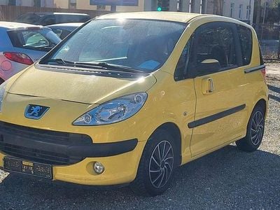 Gebraucht Peugeot 1007 Premium 73 PS (53 kW) 2006 Van / Kleinbus