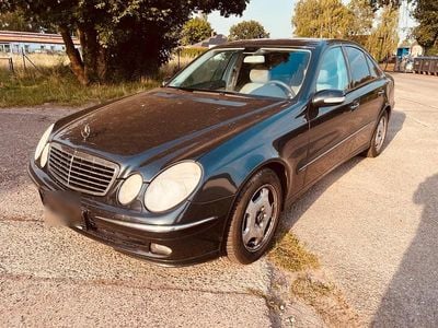 Mercedes E280