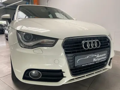 Gebraucht Audi A1 Ambition 105 PS (77 kW) 2013 Weiß Kleinwagen