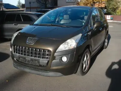 Gebraucht Peugeot 3008 Active 156 PS (114 kW) 2011 Braun Kombi