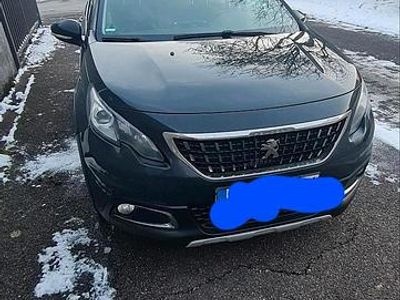 Grau Gebraucht 2018 Peugeot 2008 SUV | 11.990 € (Fairer Preis)
