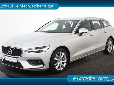 Gebraucht Volvo V60 Inscription 197 PS (144 kW) 2021 Grau Kombi