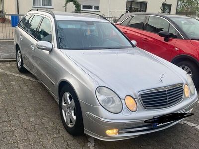 gebraucht Mercedes E220 