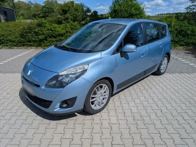 Gebraucht Renault Scenic E-Tech 106 PS (77 kW) 2010 Blau Van / Kleinbus