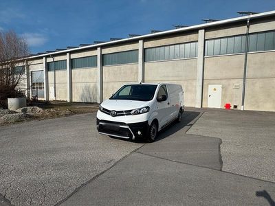 Gebraucht Toyota Proace 122 PS (89 kW) 2020 Weiß Van / Kleinbus