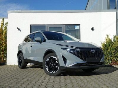 Neu Nissan Qashqai N-Connecta 158 PS (116 kW) 2025 Weiß SUV