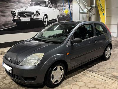 Gebraucht Ford Fiesta 60 PS (44 kW) 2005 Grau Kleinwagen