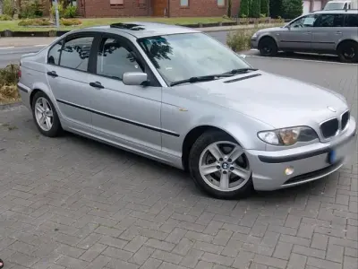 Gebraucht BMW 320 150 PS (110 kW) 2001 Grau Limousine