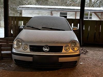 Gebraucht VW Polo 75 PS (55 kW) 2002 Silber Kleinwagen