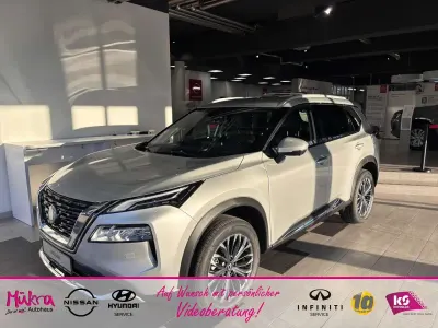 Neu Nissan X-Trail Tekna 163 PS (119 kW) 2025 Silber SUV