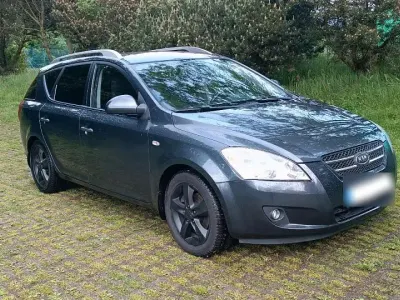 Gebraucht Kia Ceed 126 PS (92 kW) 2009 Kleinwagen