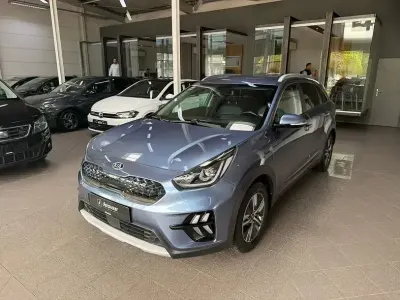 Gebraucht Kia Niro Spirit 141 PS (103 kW) 2020 (bbl) himmelblau met. (metallic) SUV