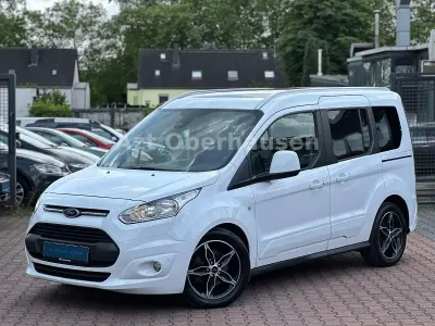 Gebraucht Ford Tourneo Connect Titanium 120 PS (88 kW) 2018 Weiß Van / Kleinbus