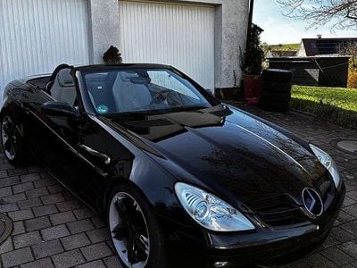 Gebraucht Mercedes SLK200 163 PS (119 kW) 2006 Schwarz Cabrio