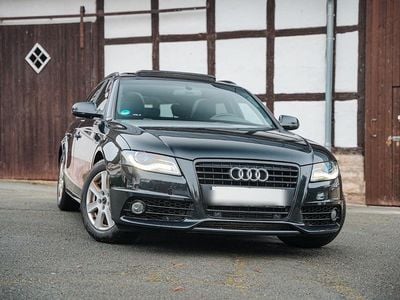 Schwarz Gebraucht 2011 Audi A4 Design Kombi | 7.500 € (Fairer Preis)