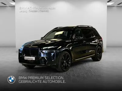 Gebraucht BMW X7 M Sport 340 PS (250 kW) 2025 Schwarz SUV