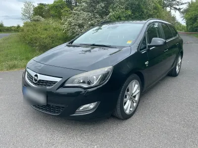 Occasion Opel Astra 131 ch (96 kW) 2012 Noir Break