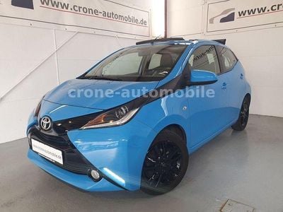 Blau Gebraucht 2016 Toyota Aygo Kleinwagen | 8.395 € (Fairer Preis)