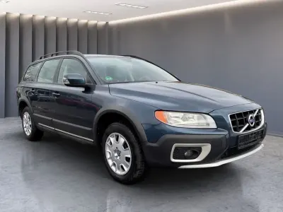 Second-hand Volvo XC70 Momentum 185 CP (136 kW) 2008 Albastru Break