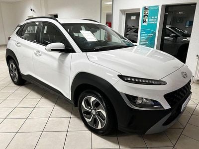 Gebraucht Hyundai Kona Select 105 PS (77 kW) 2021 Weiß SUV
